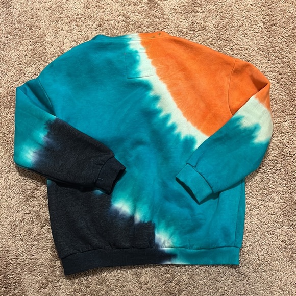 💜NWOT Boutique tie dye sweatshirt - Picture 4 of 4